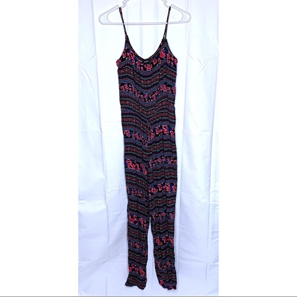 RUE 21 Jogger Style Romper! Perfect for summer! - Picture 4 of 6